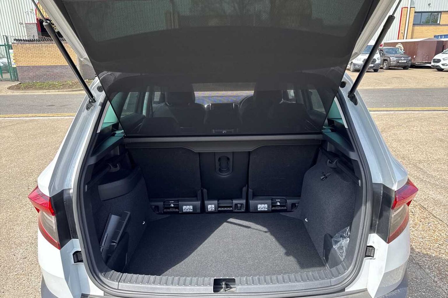 SKODA Karoq 1.0 TSI SE L SUV 5dr Petrol Manual Euro 6 (s/s) (110 ps)