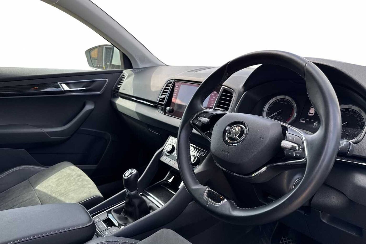 SKODA Karoq 1.0 TSI SE L SUV 5dr Petrol Manual Euro 6 (s/s) (110 ps)