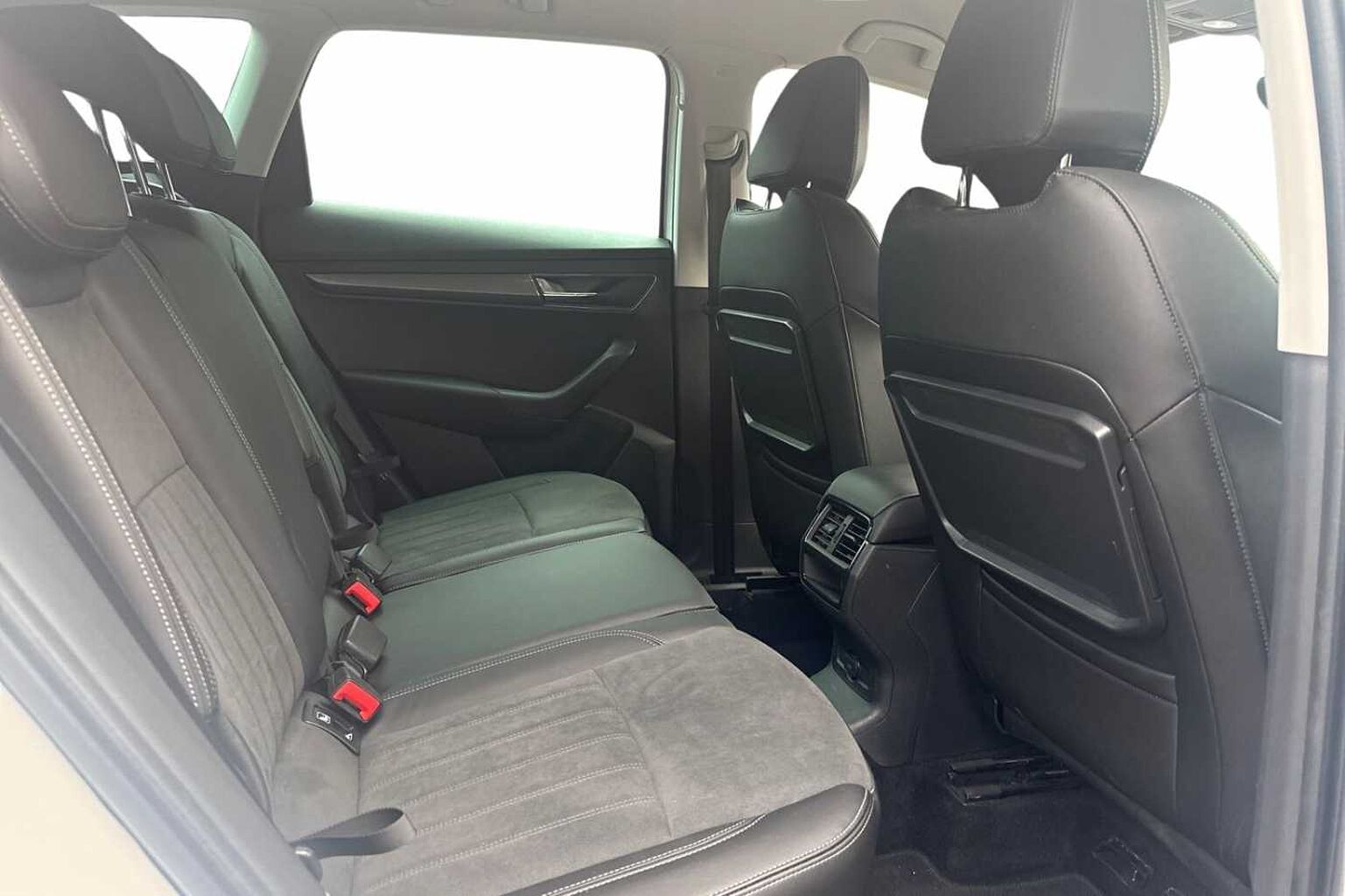 SKODA Karoq 1.5 TSI SE L SUV 5dr Petrol DSG Euro 6 (s/s) (150 ps)