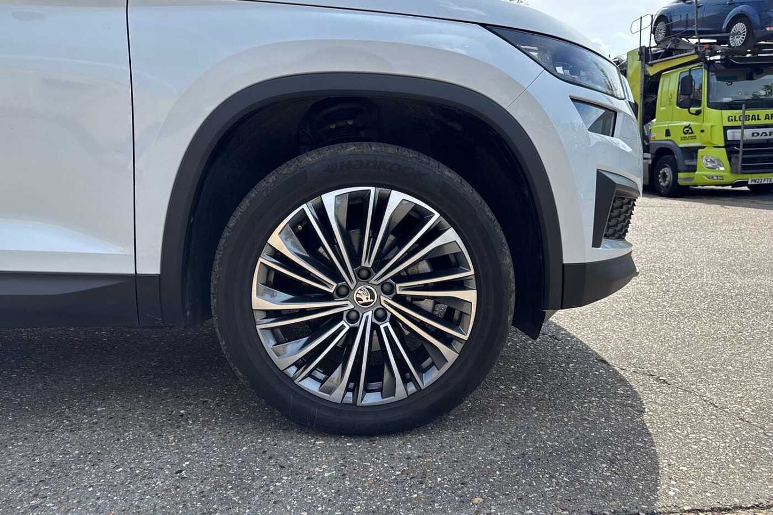 SKODA Kodiaq 1.5 TSI ACT SE L Executive SUV 5dr Petrol DSG Euro 6 (s/s) (7 Seat) (150 ps)