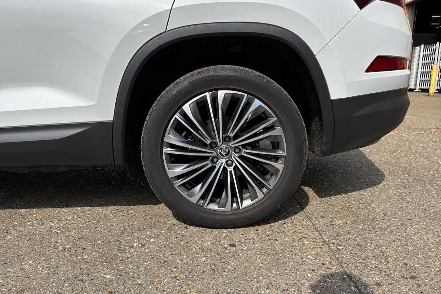 SKODA Kodiaq 1.5 TSI ACT SE L Executive SUV 5dr Petrol DSG Euro 6 (s/s) (7 Seat) (150 ps)