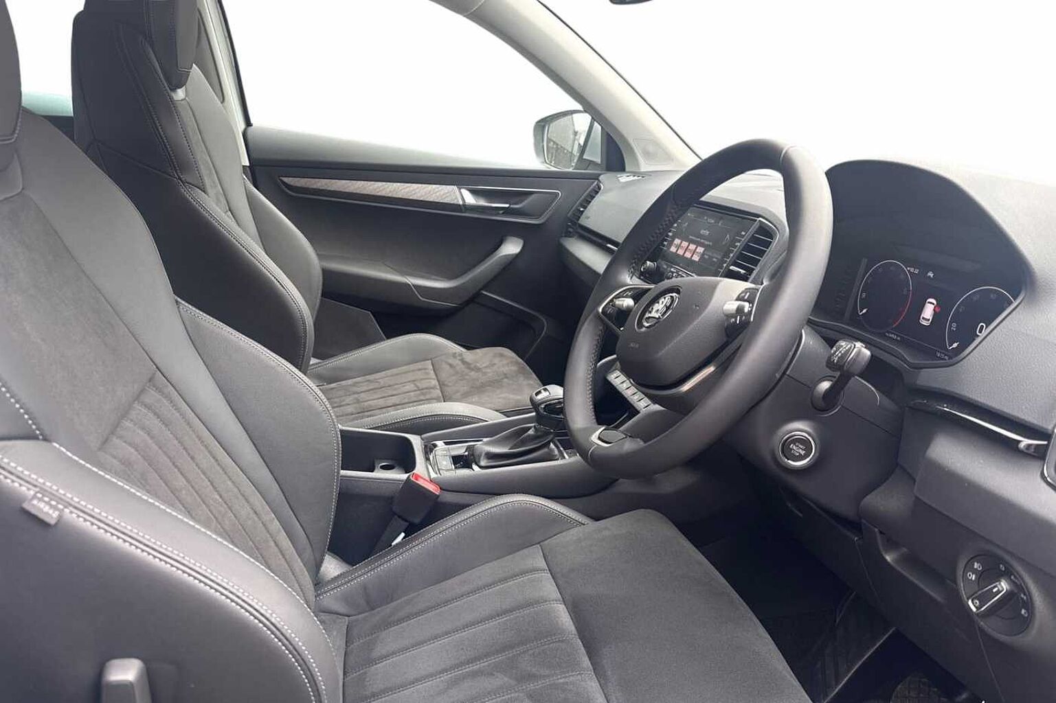 SKODA Karoq 1.5 TSI ACT SE L SUV 5dr Petrol DSG Euro 6 (s/s) (150 ps)