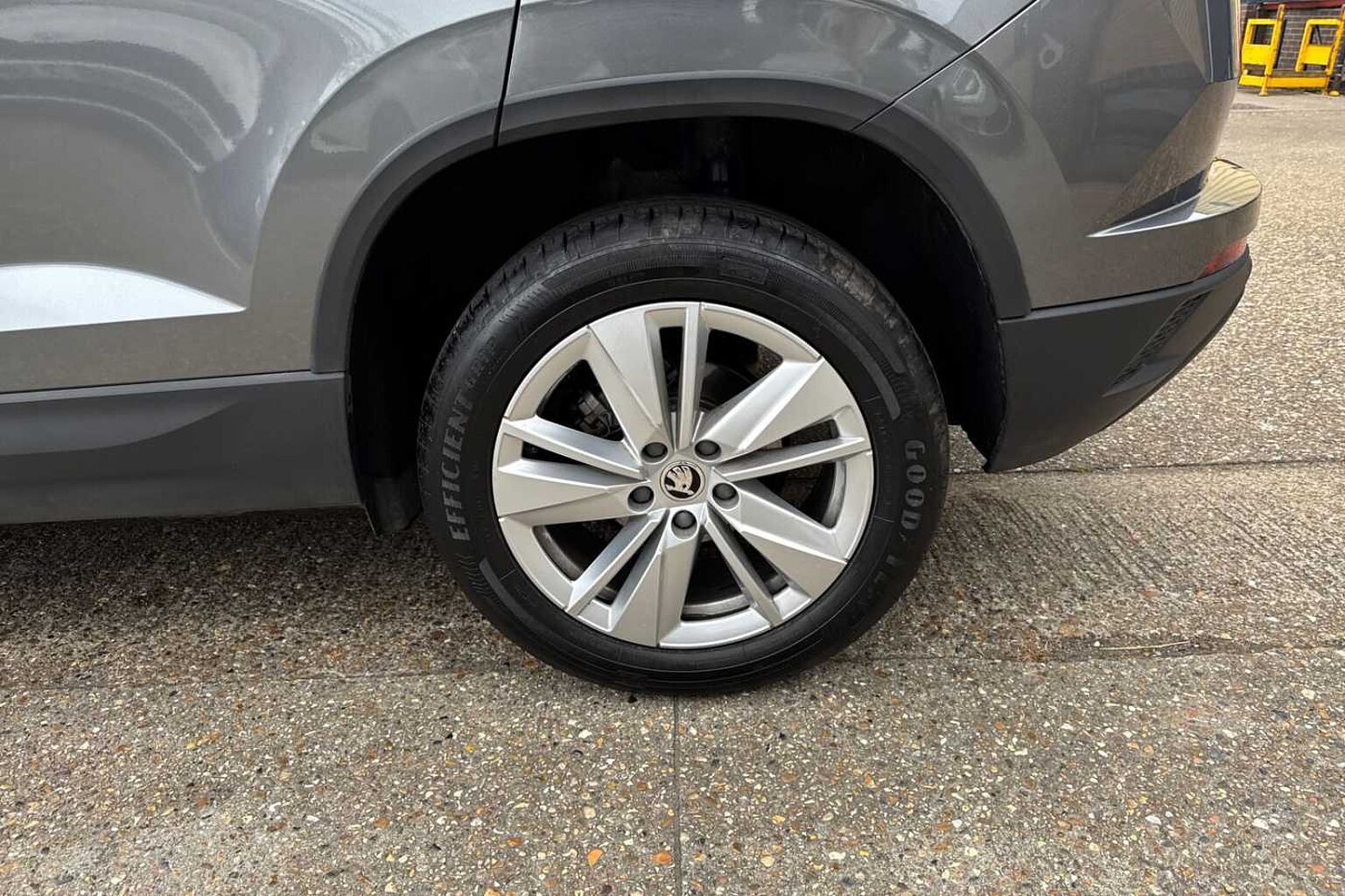 SKODA Karoq 1.5 TSI ACT SE Drive SUV 5dr Petrol Manual Euro 6 (s/s) (150 ps)