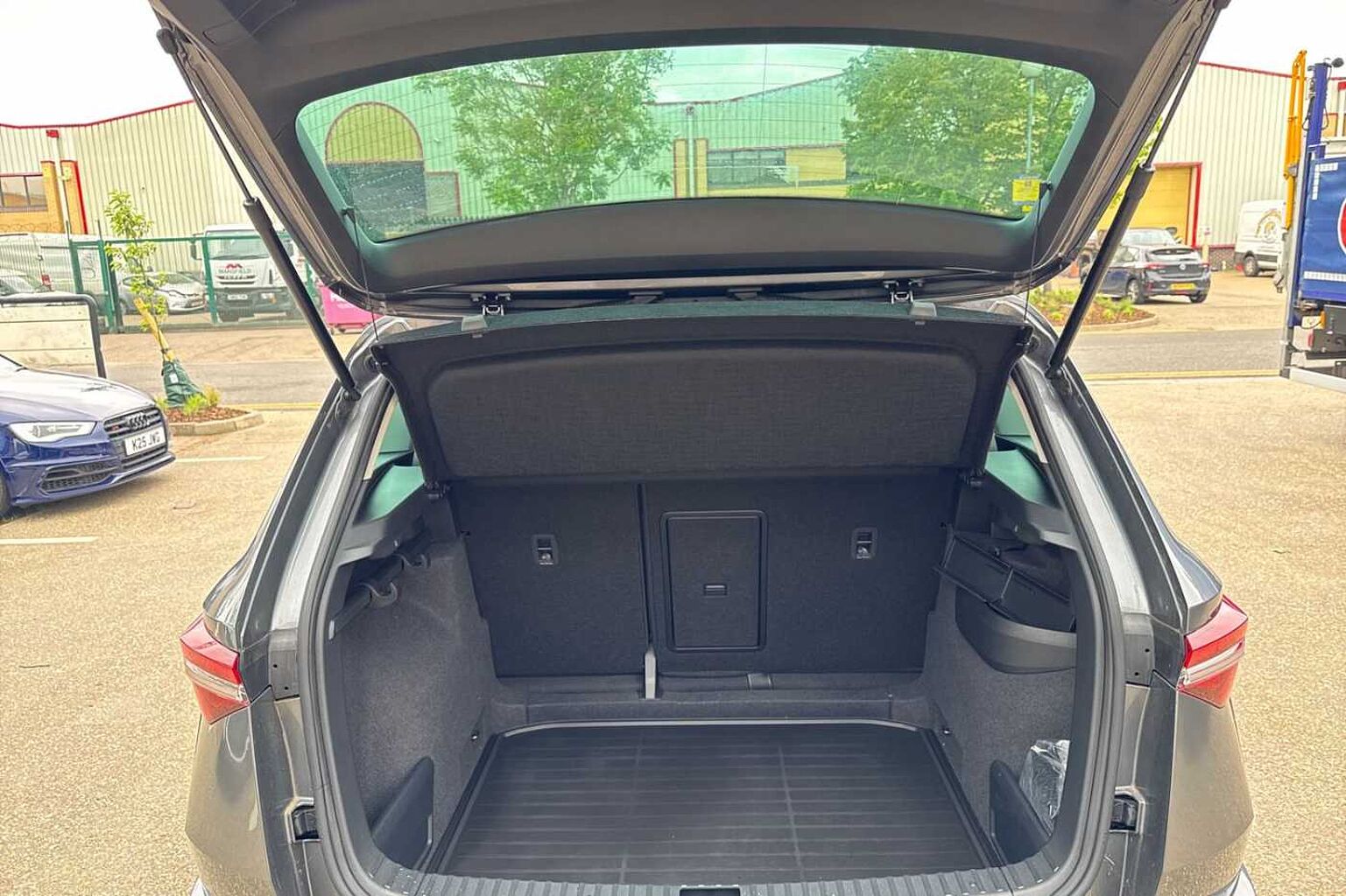 SKODA Karoq 1.5 TSI ACT SE Drive SUV 5dr Petrol Manual Euro 6 (s/s) (150 ps)