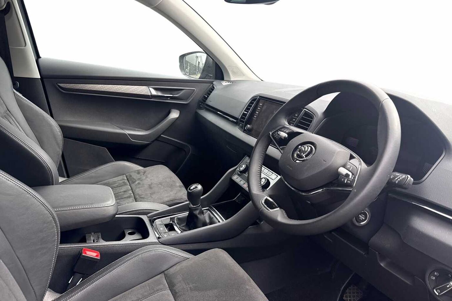SKODA Karoq 1.5 TSI ACT SE L SUV 5dr Petrol Manual Euro 6 (s/s) (150 ps)