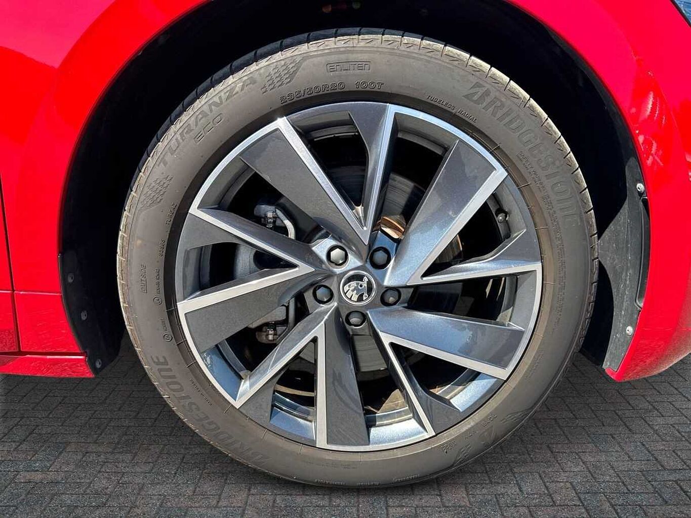 SKODA Enyaq Enyaq Coup- 85x SportLine Plus 82 kWh 286 PS Single speed 4x4