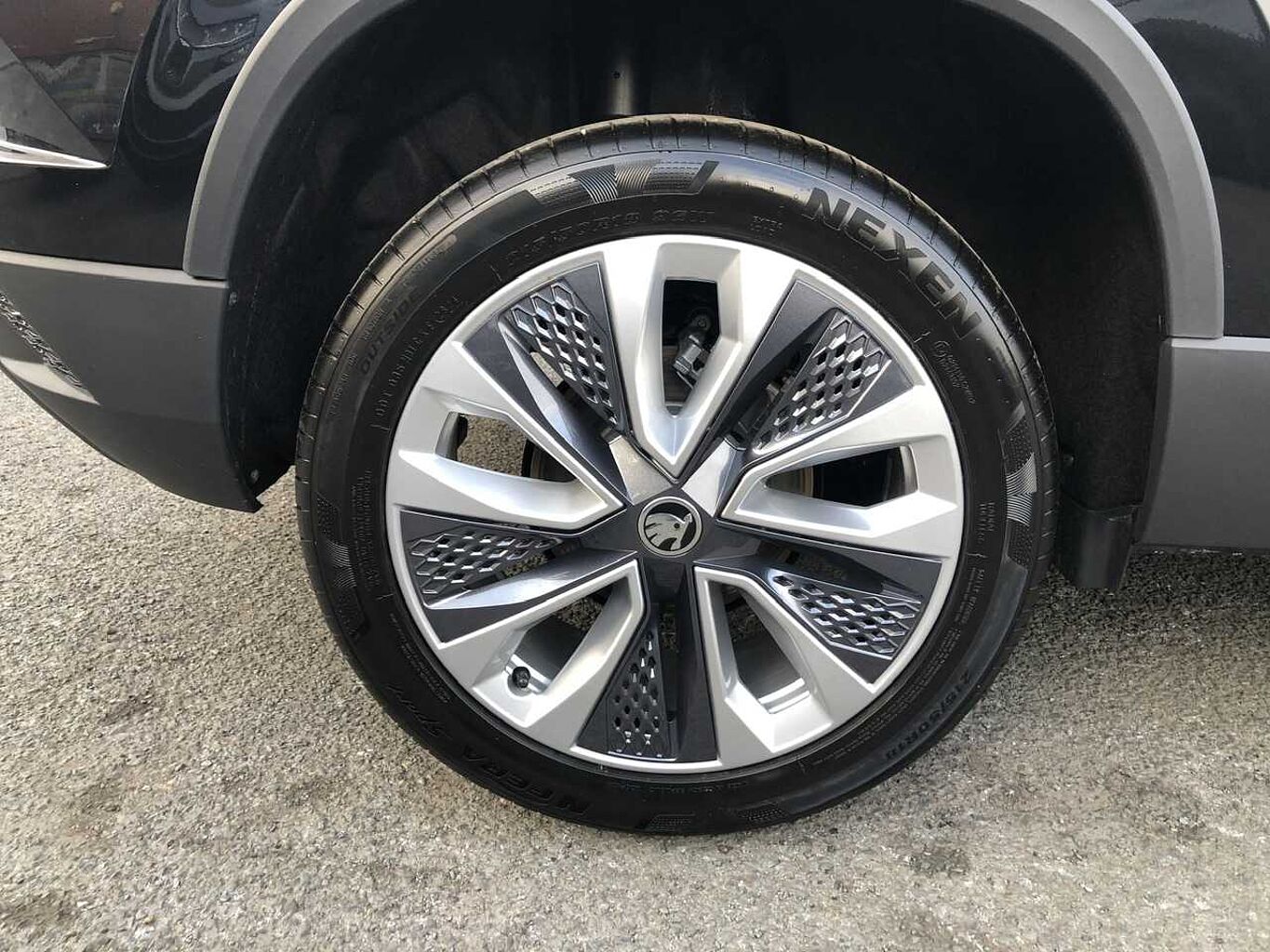 SKODA Karoq SUV 1.0 TSI (116ps) SE L