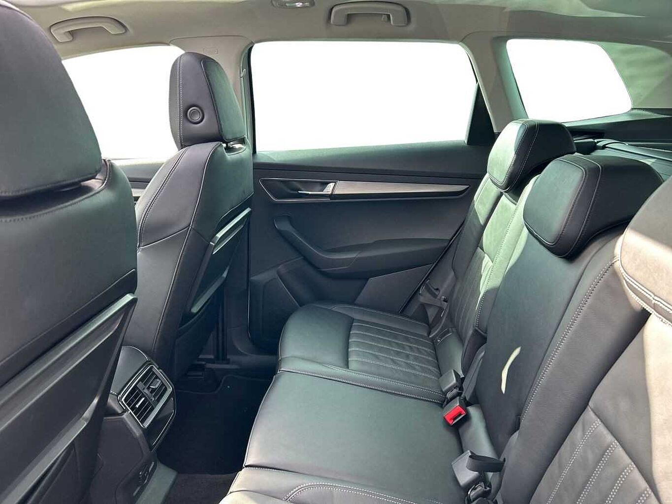 SKODA Karoq SUV 1.5 TSI (150ps) Edition ACT DSG