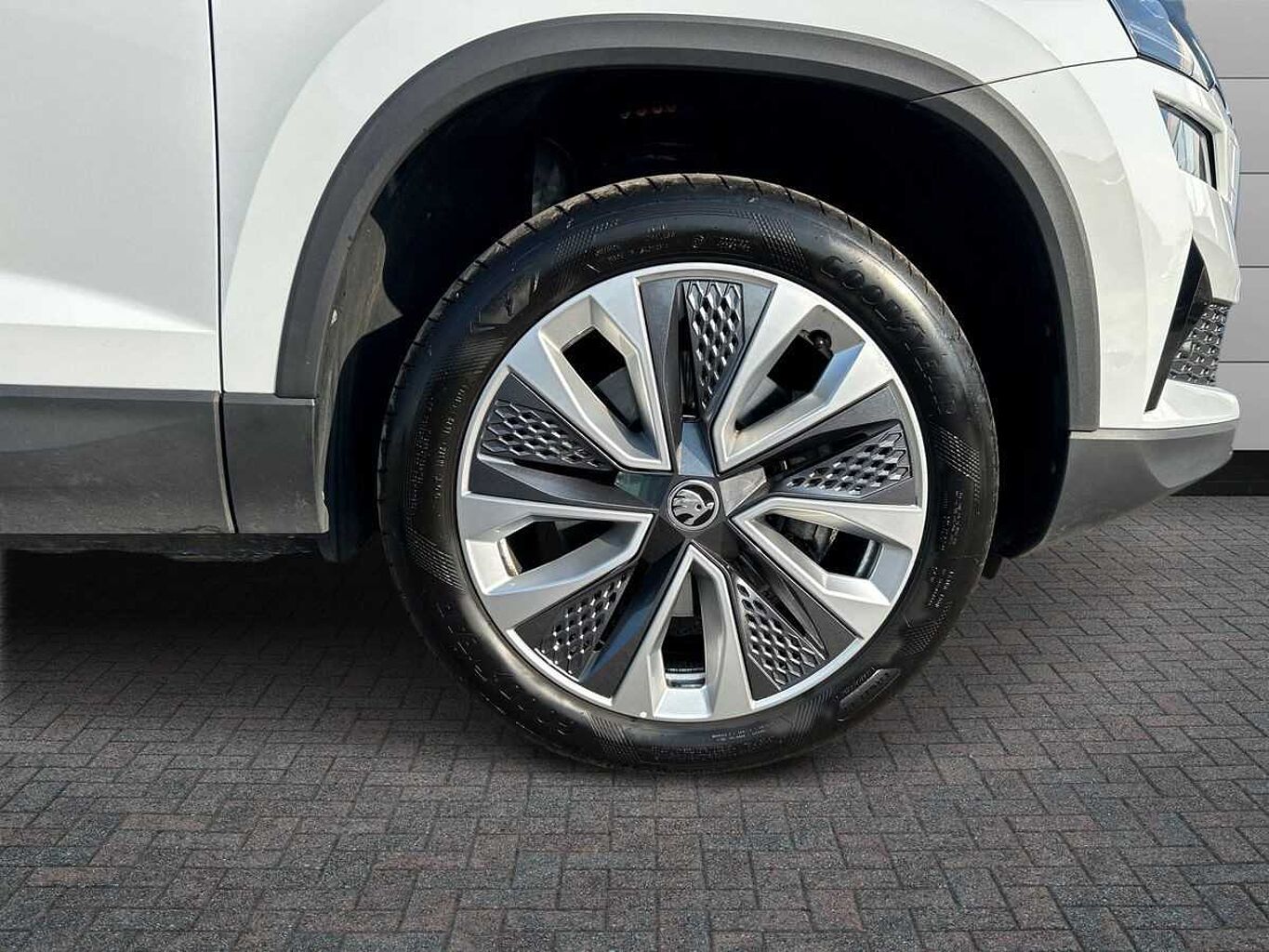SKODA Karoq SUV 1.5 TSI (150ps) SE L ACT DSG