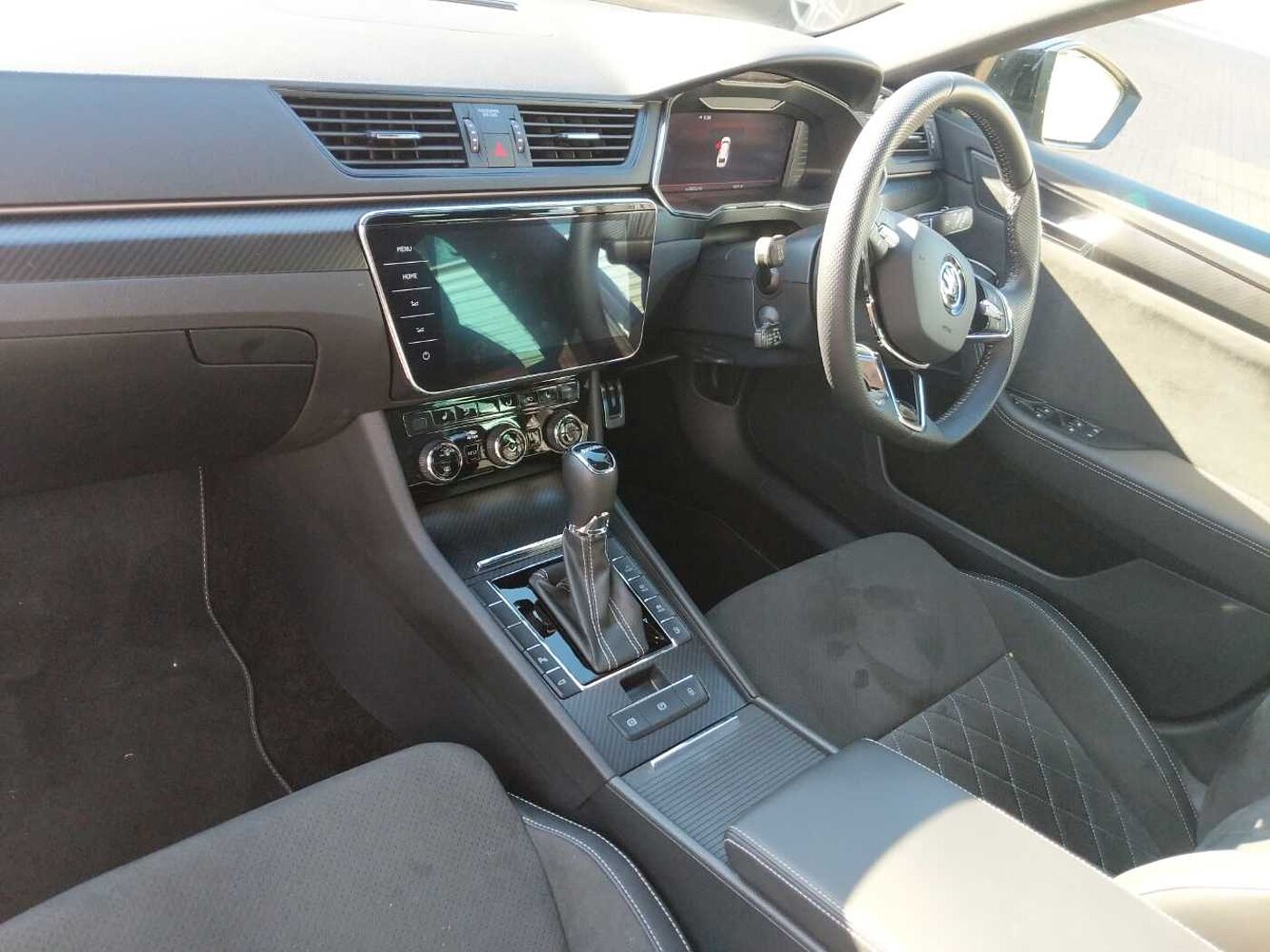 Find A Used Grey ŠKODA Superb 1.4 TSI (218ps) SportLine Plus iV DSG Est ...