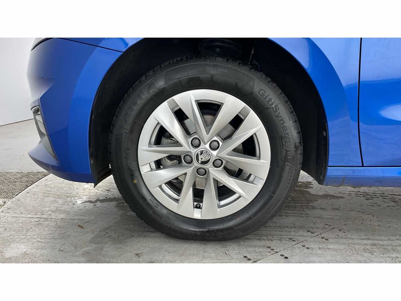 SKODA Fabia 1.0 TSI (95ps) SE Comfort 5-Dr Hatchback