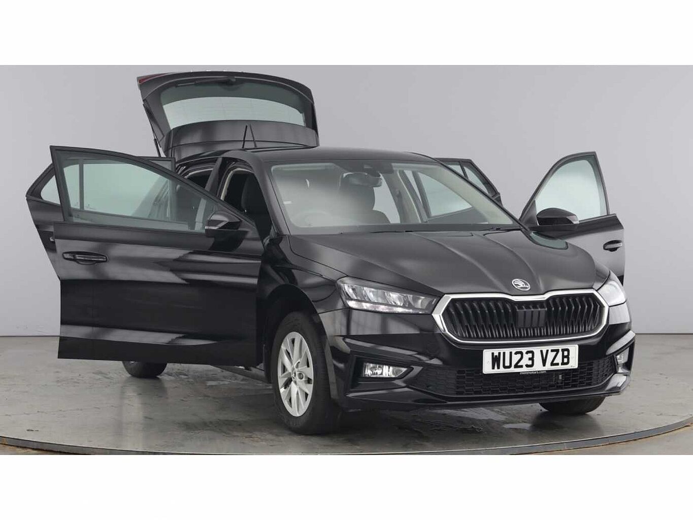 SKODA Fabia 1.0 MPI (80ps) SE Comfort 5-Dr Hatchback