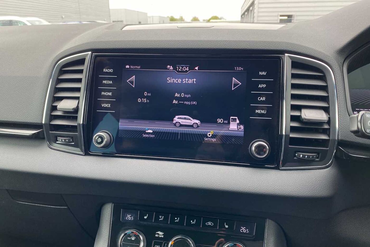 SKODA KAROQ Estate SE L