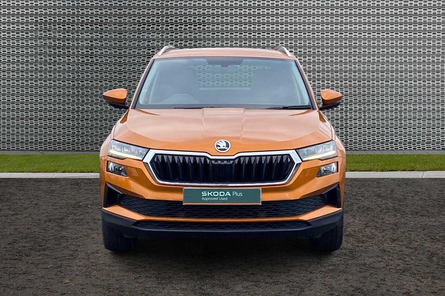 SKODA KAROQ Estate SE L