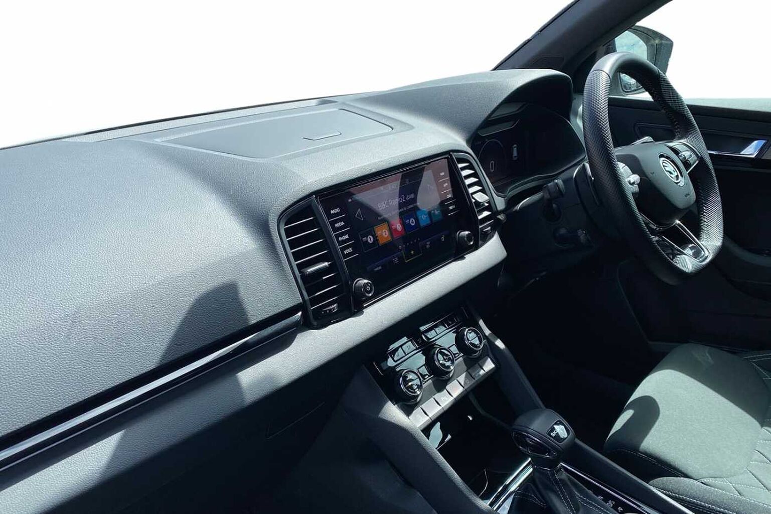 SKODA KAROQ Estate Sportline