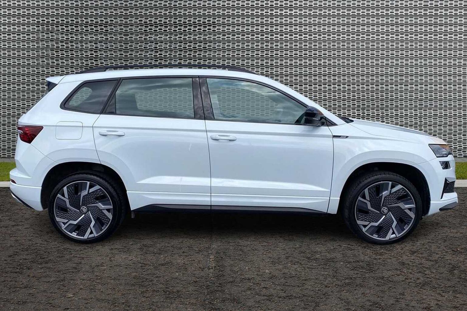 SKODA KAROQ Estate Sportline