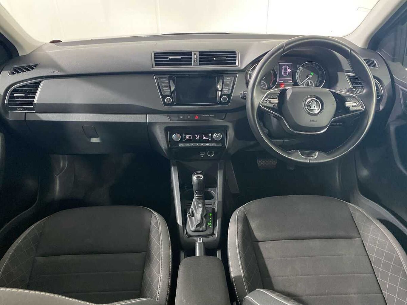 SKODA Fabia 1.0 TSI SE (95PS) DSG 5-Dr Estate