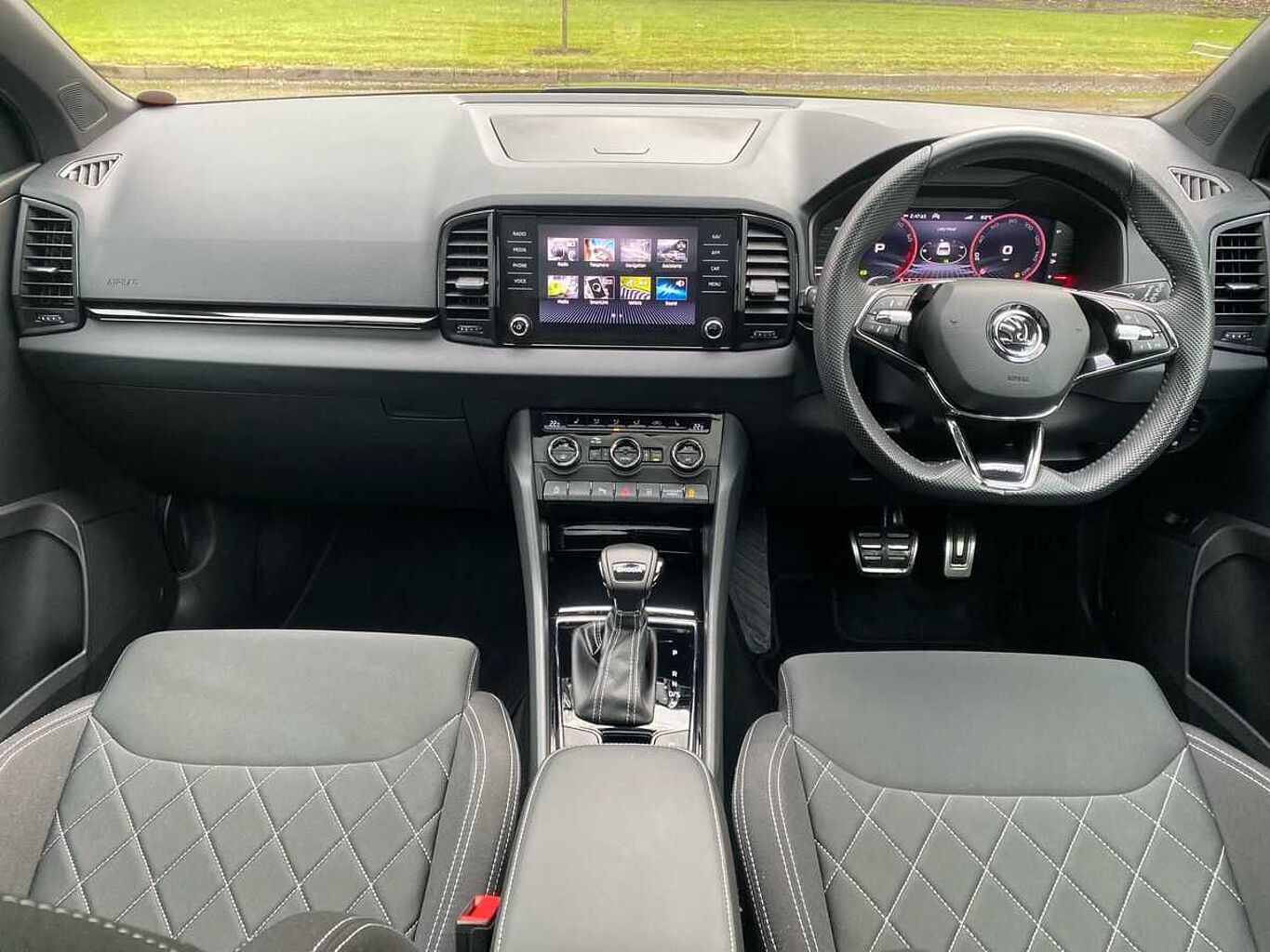 SKODA Karoq SUV 1.5 TSI (150ps) SportLine ACT DSG