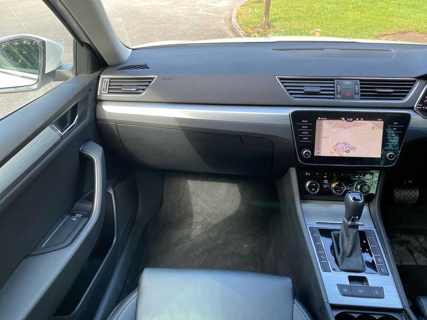 SKODA Superb 2.0 TDI Cr SE Technology 5Dr DSG