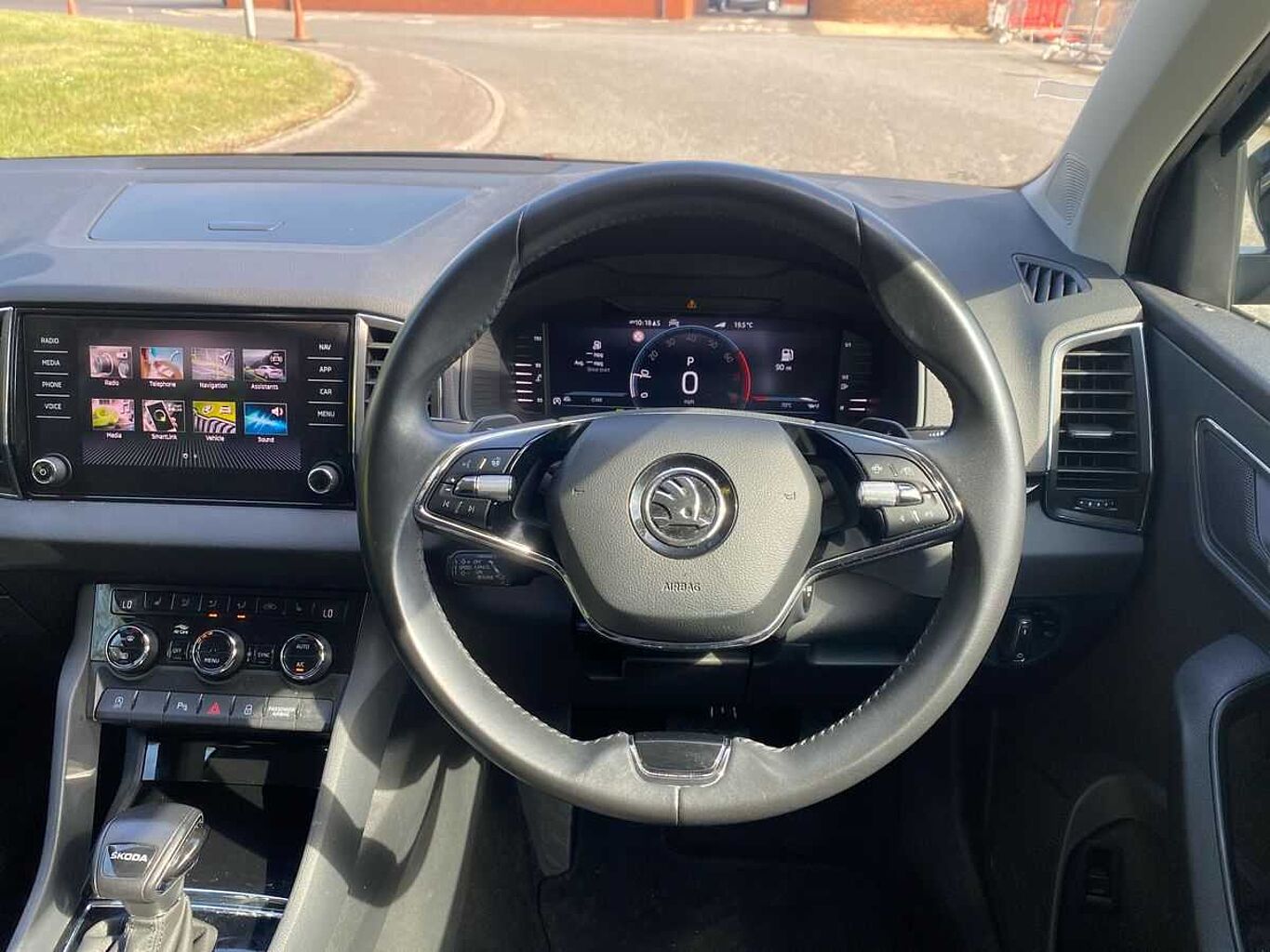 SKODA Karoq SUV 1.5 TSI (150ps) SE L ACT DSG