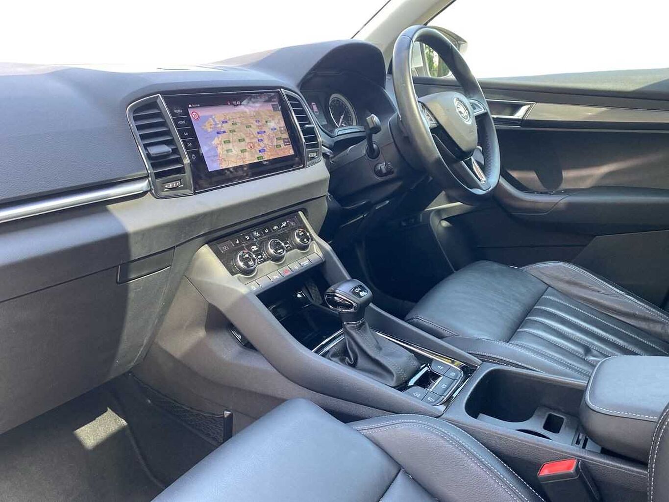 SKODA Karoq SUV 2.0TDI (150ps) SCR 4X4 Edition DSG