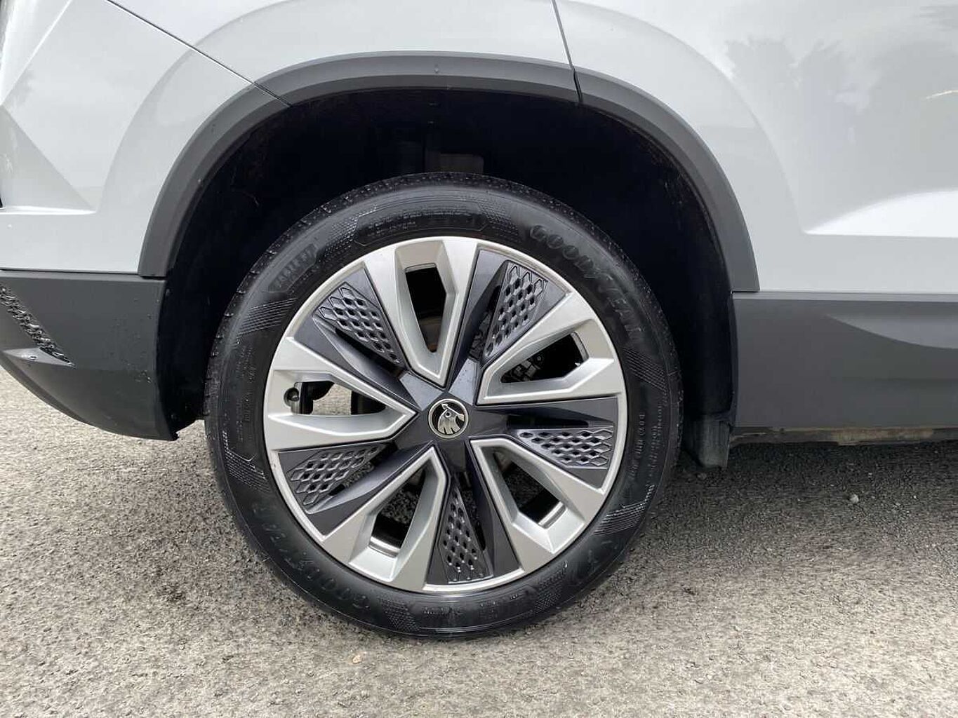 SKODA Karoq 1.5 TSI SE L 5Dr DSG