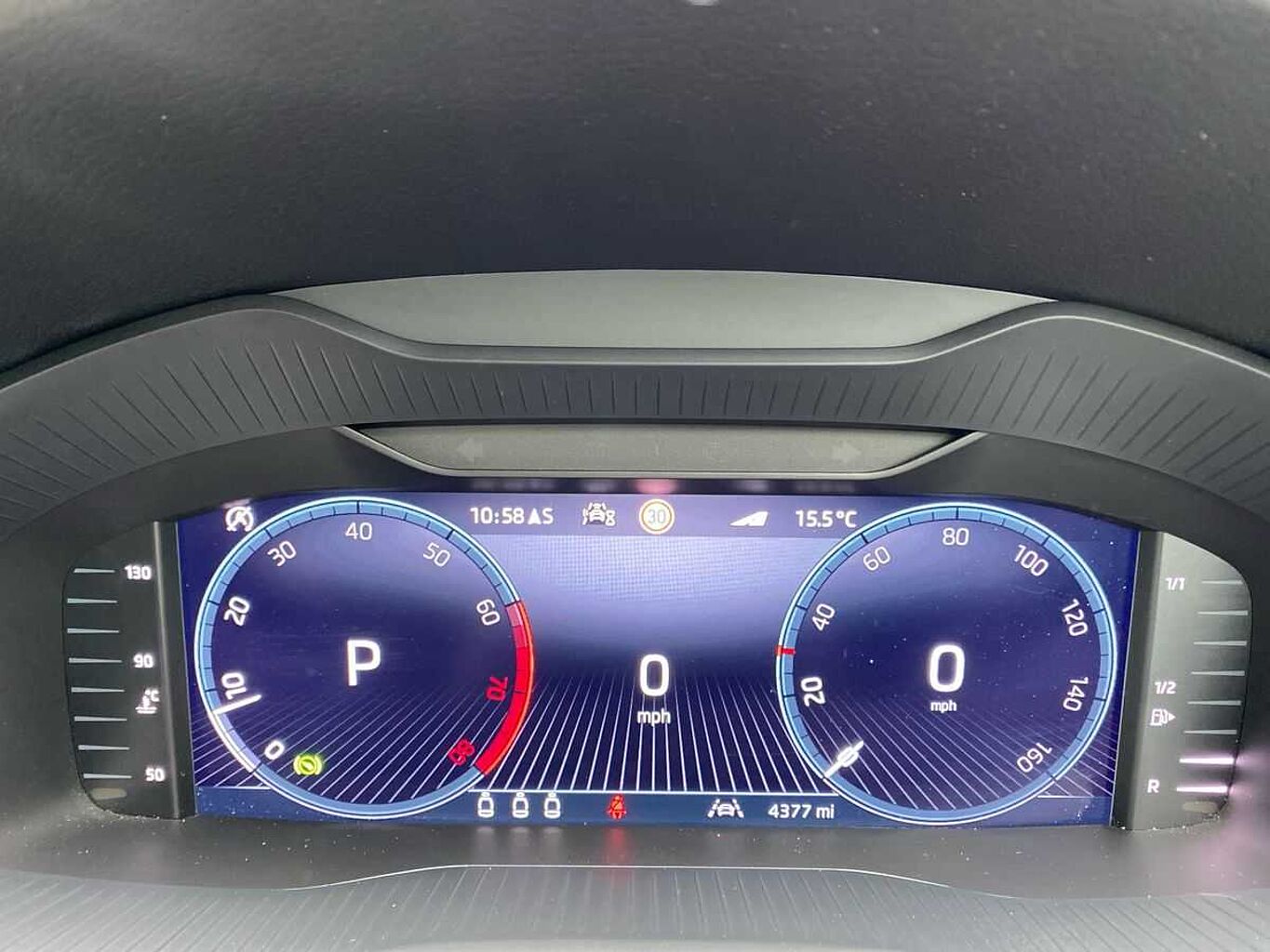 SKODA Karoq 1.5 TSI SE L 5Dr DSG