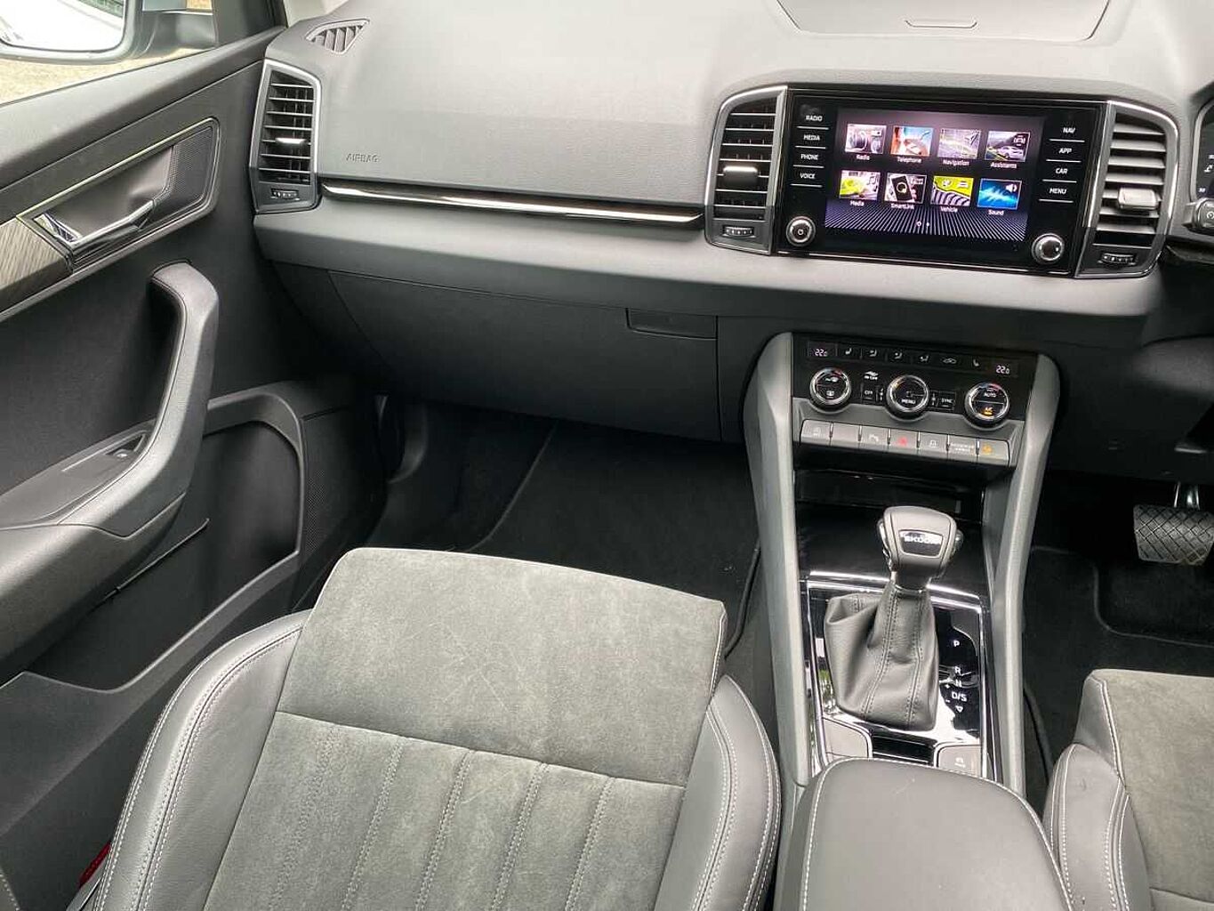 SKODA Karoq 1.5 TSI SE L 5Dr DSG