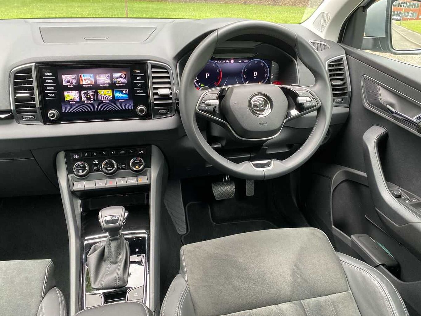 SKODA Karoq 1.5 TSI SE L 5Dr DSG