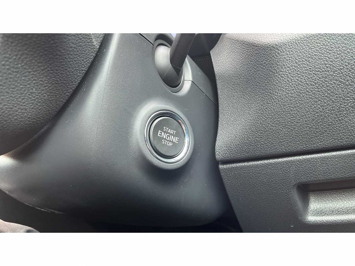 SKODA FABIA Hatch Design Edition 1.0 TSI 116 PS DSG