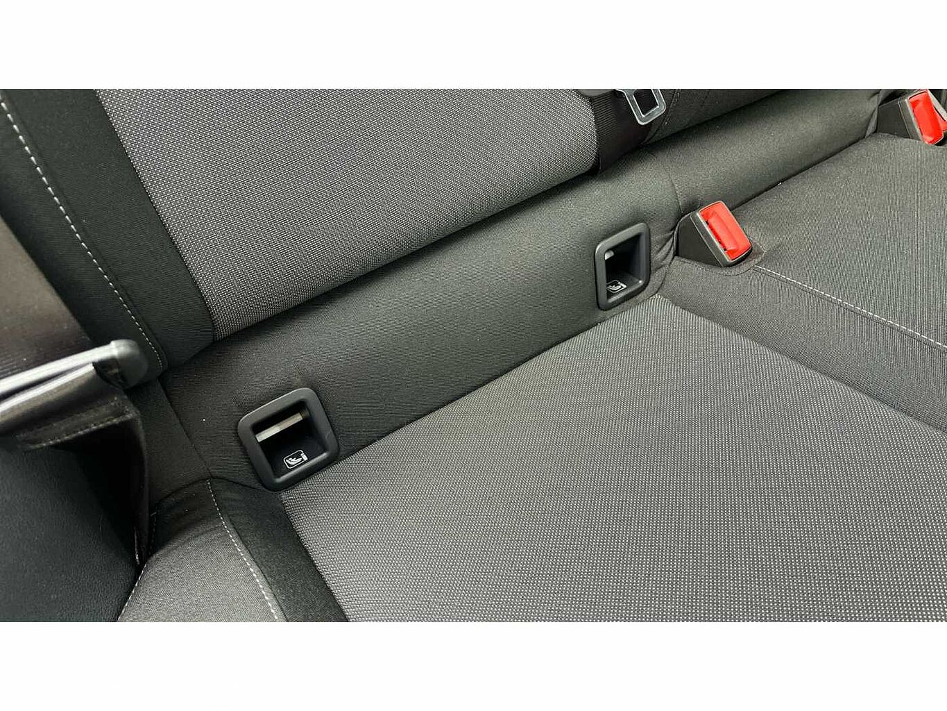 SKODA FABIA Hatch Design Edition 1.0 TSI 116 PS DSG