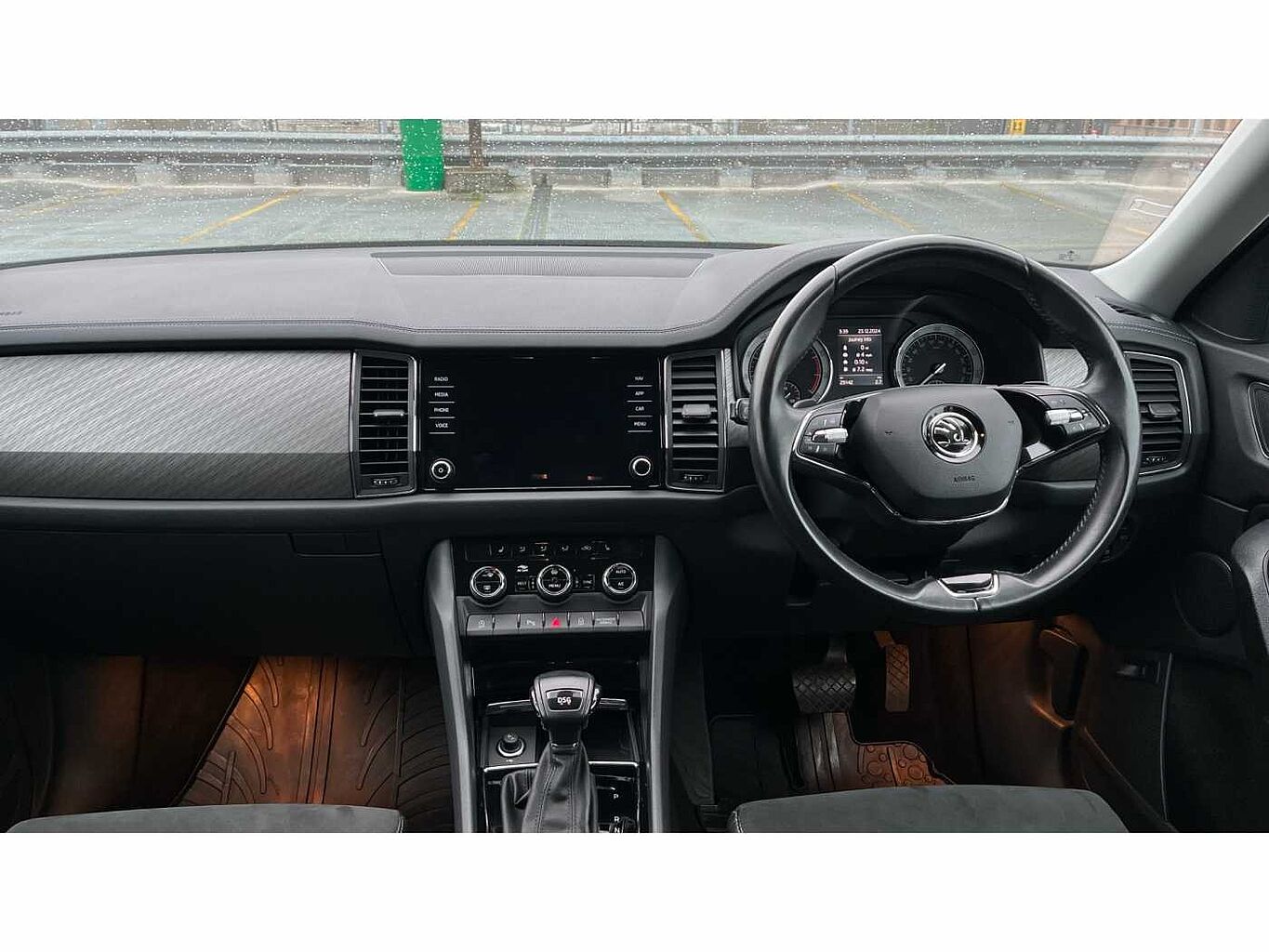 SKODA KODIAQ SE L (7 seats) 1.5 TSI 150 PS DSG