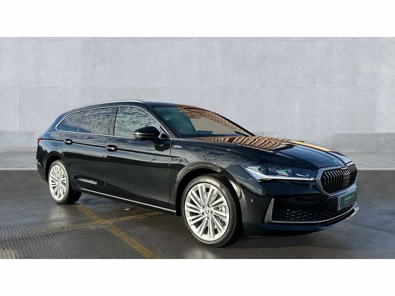 SKODA SUPERB Estate L&K 2.0 TSI 265 PS 4x4 DSG