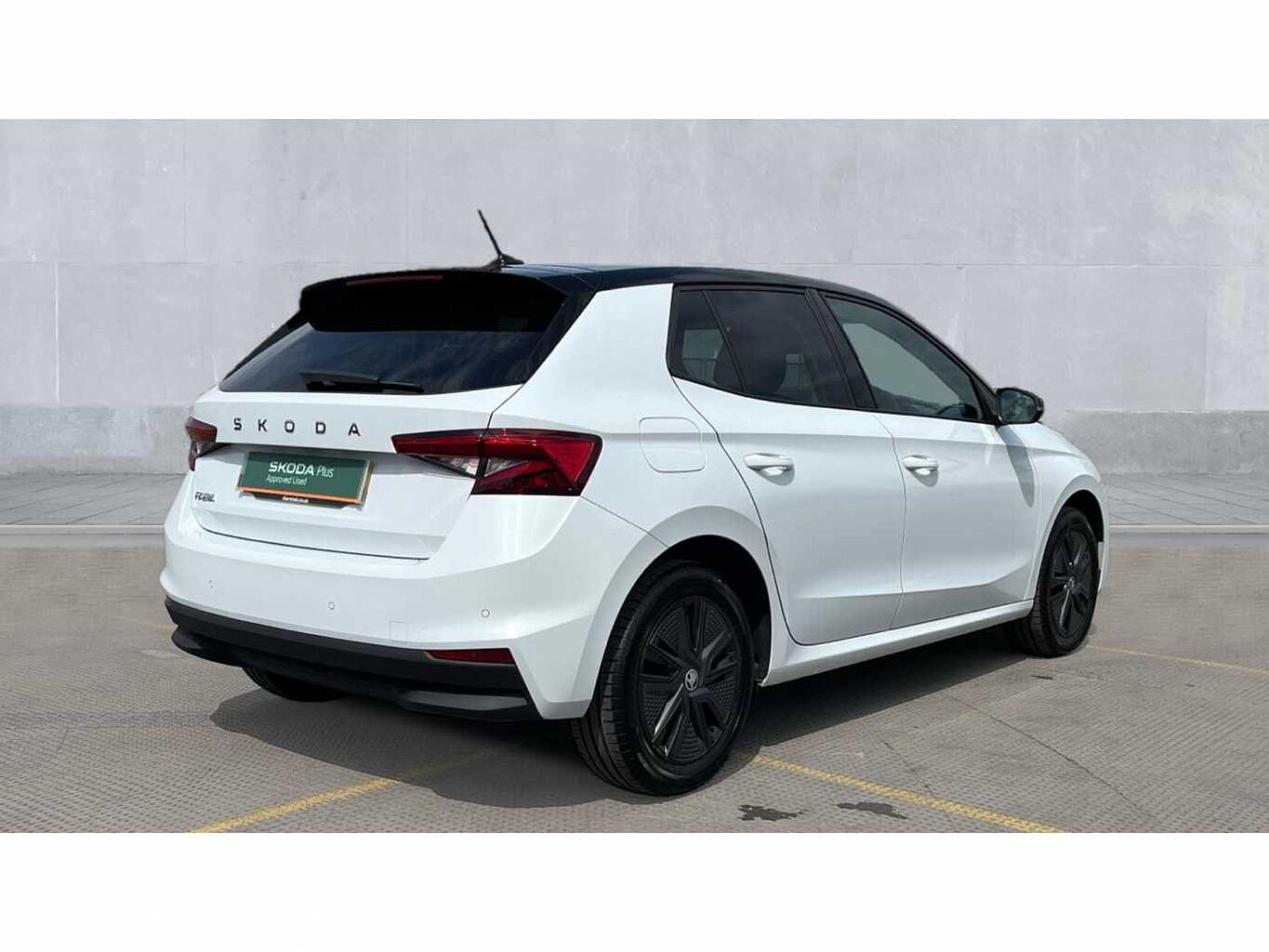 SKODA FABIA Hatch Design Edition 1.0 TSI 116 PS DSG