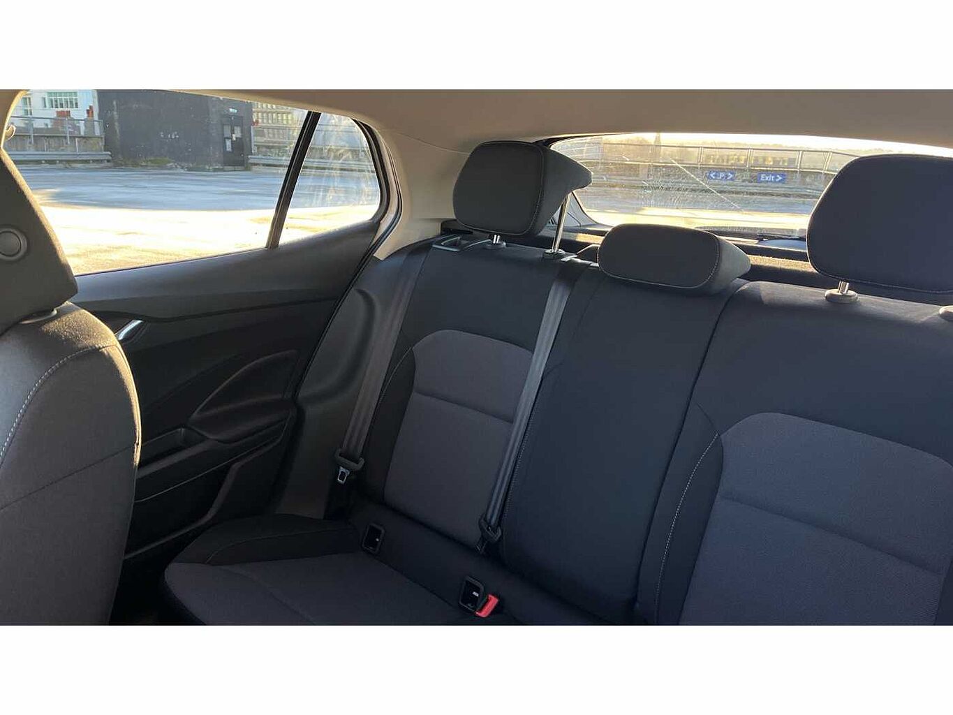 SKODA FABIA Hatch Design Edition 1.0 TSI 116 PS DSG