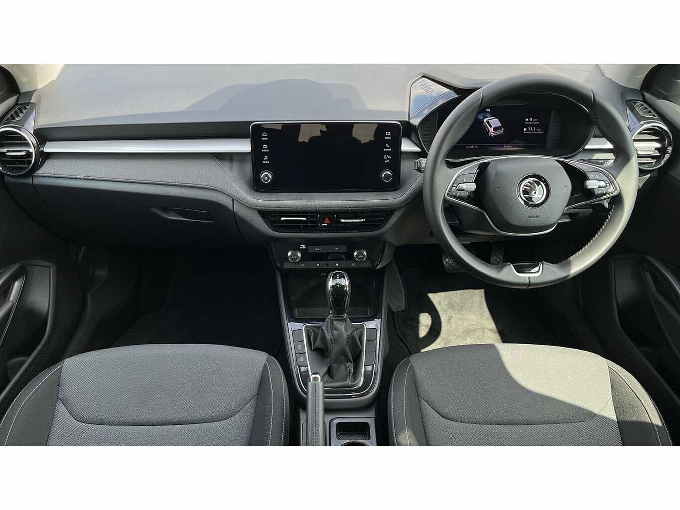 SKODA FABIA Hatch Design Edition 1.0 TSI 116 PS DSG