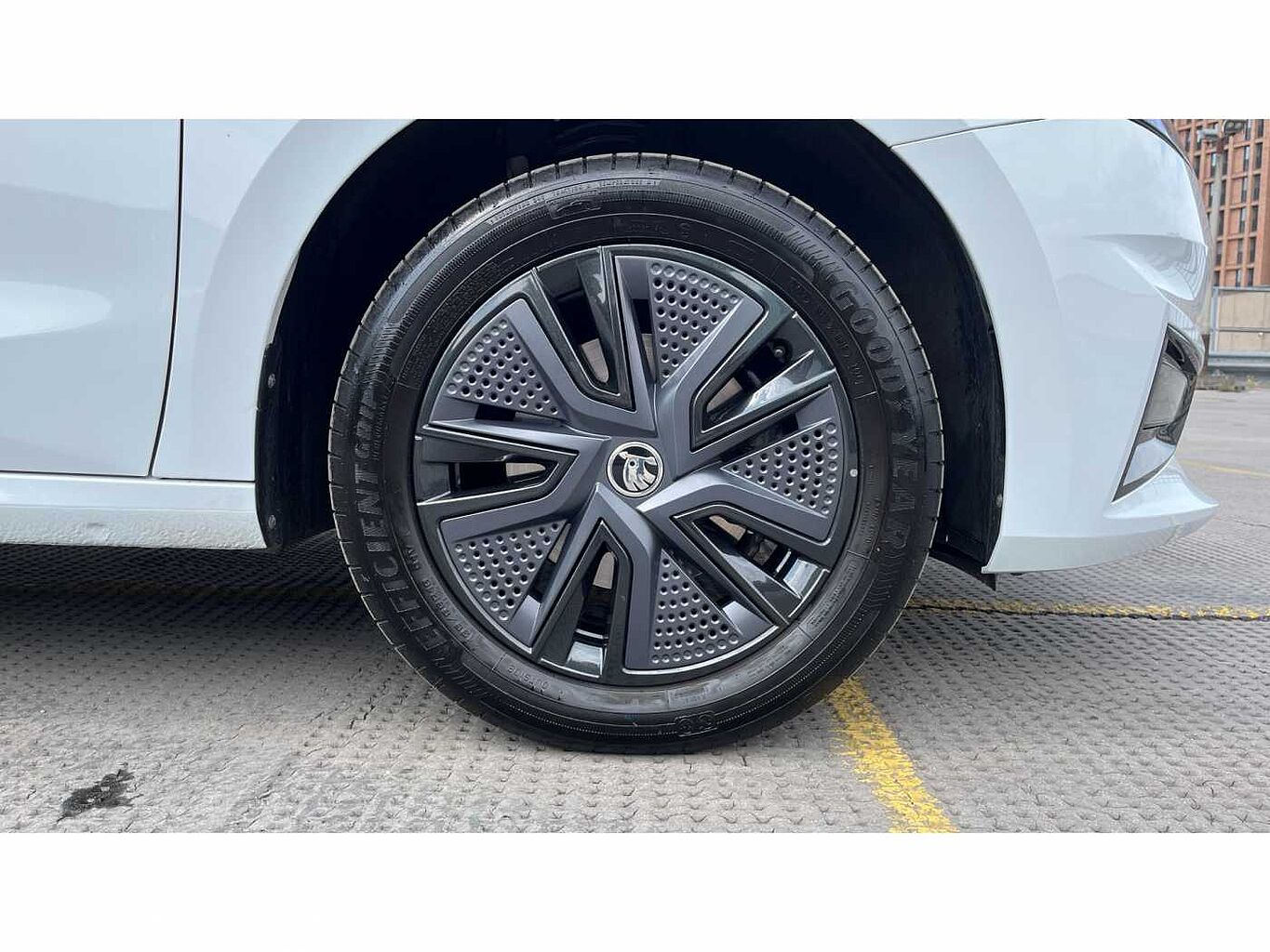 SKODA FABIA Hatch Design Edition 1.0 TSI 116 PS DSG