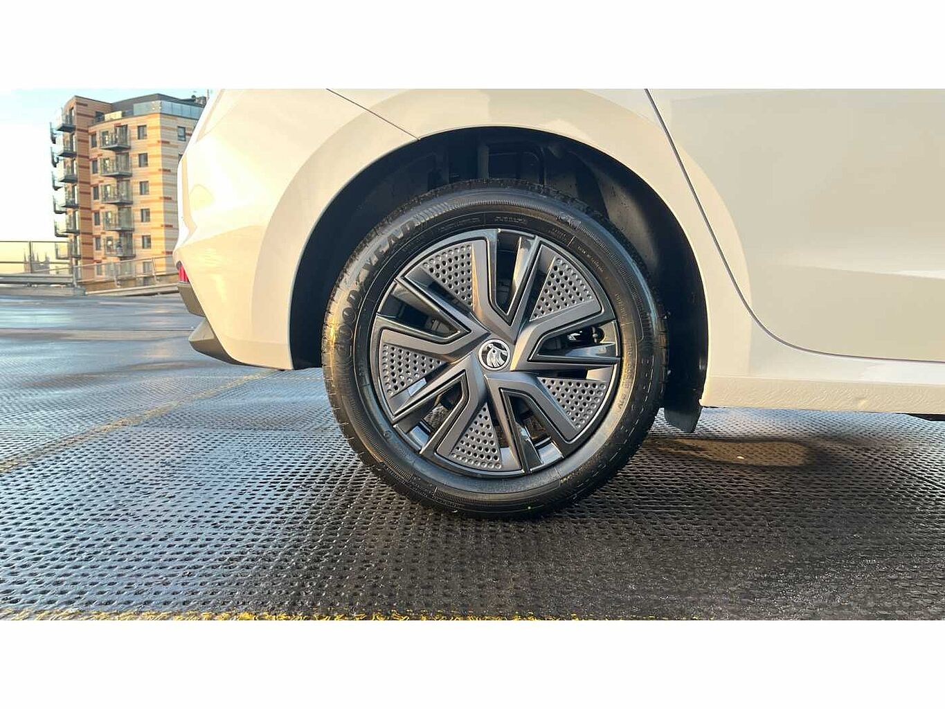 SKODA FABIA Hatch Design Edition 1.0 TSI 116 PS DSG
