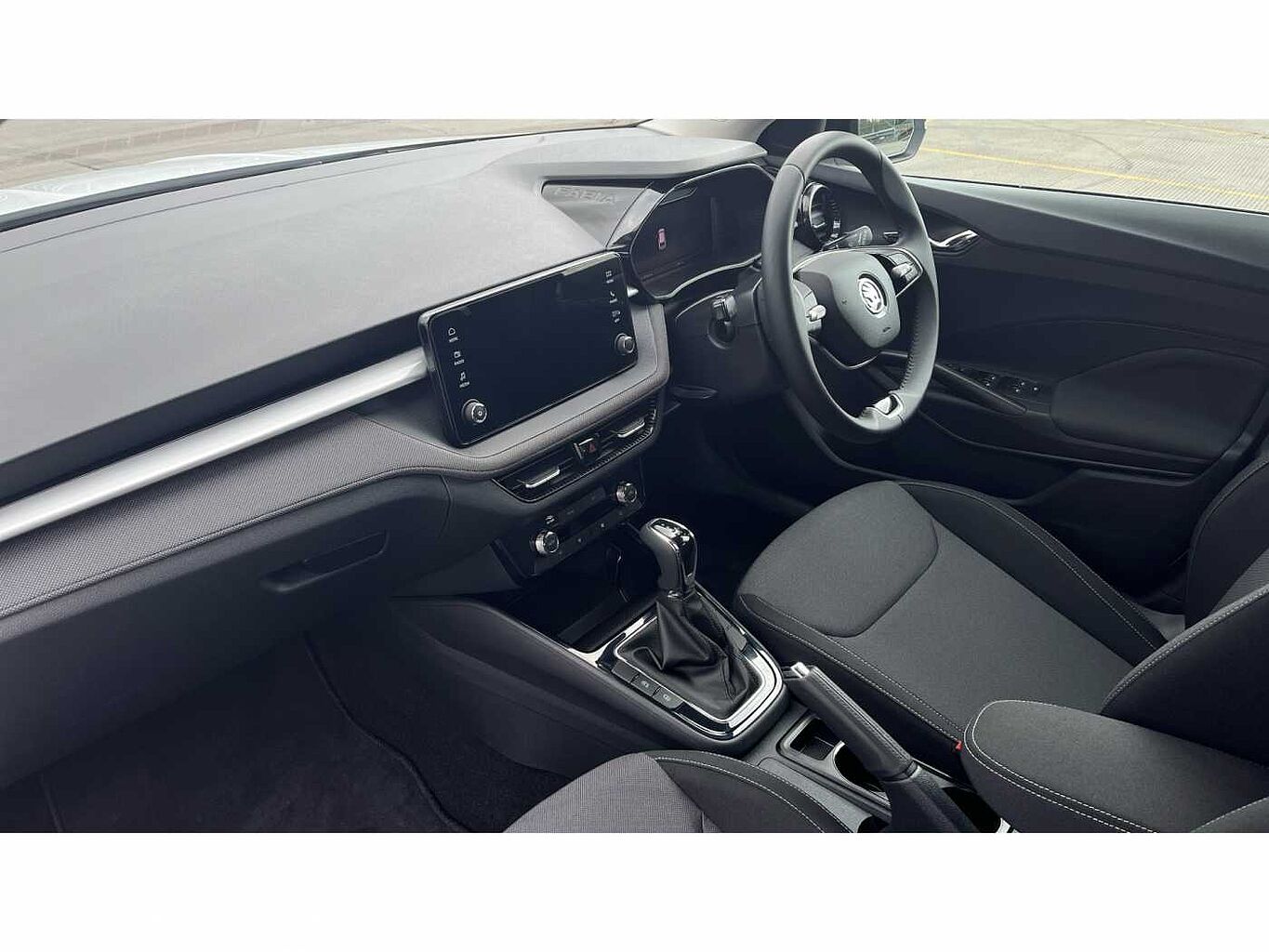SKODA FABIA Hatch Design Edition 1.0 TSI 116 PS DSG
