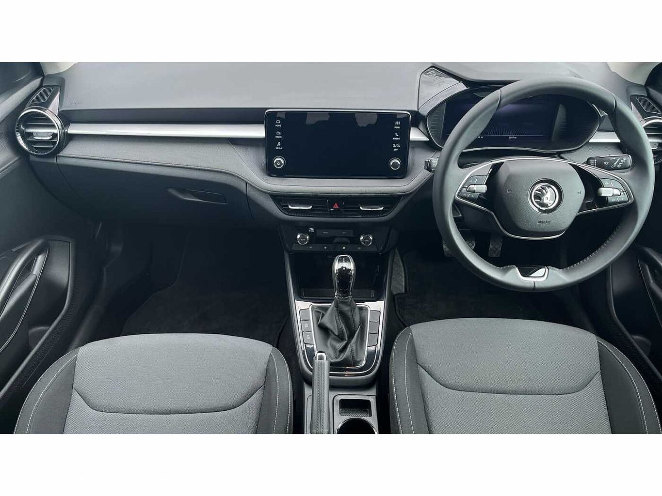 SKODA FABIA Hatch Design Edition 1.0 TSI 116 PS DSG