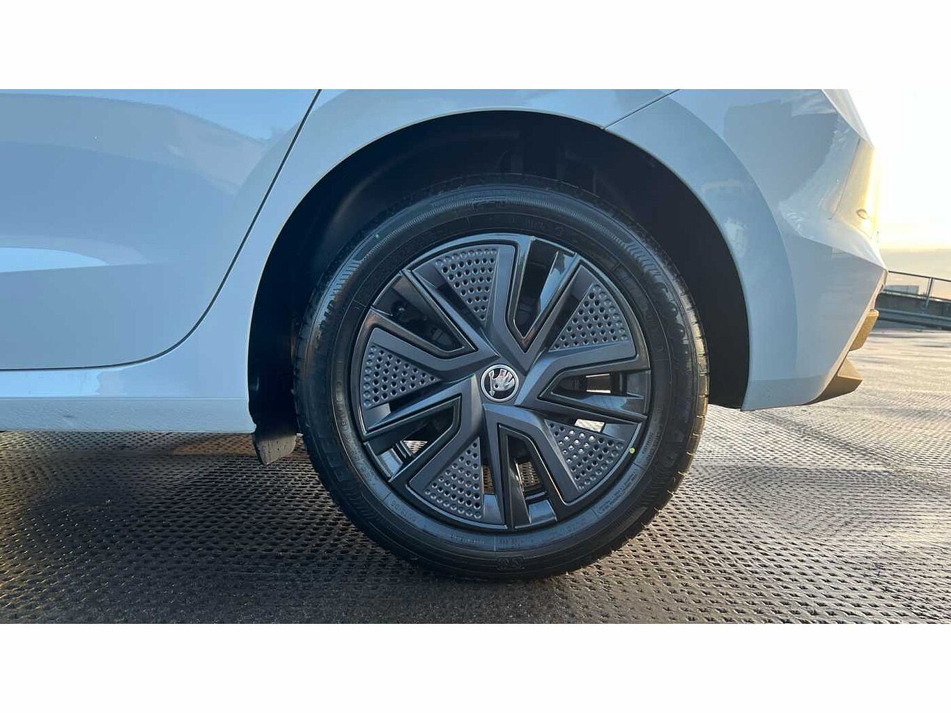 SKODA FABIA Hatch Design Edition 1.0 TSI 116 PS DSG