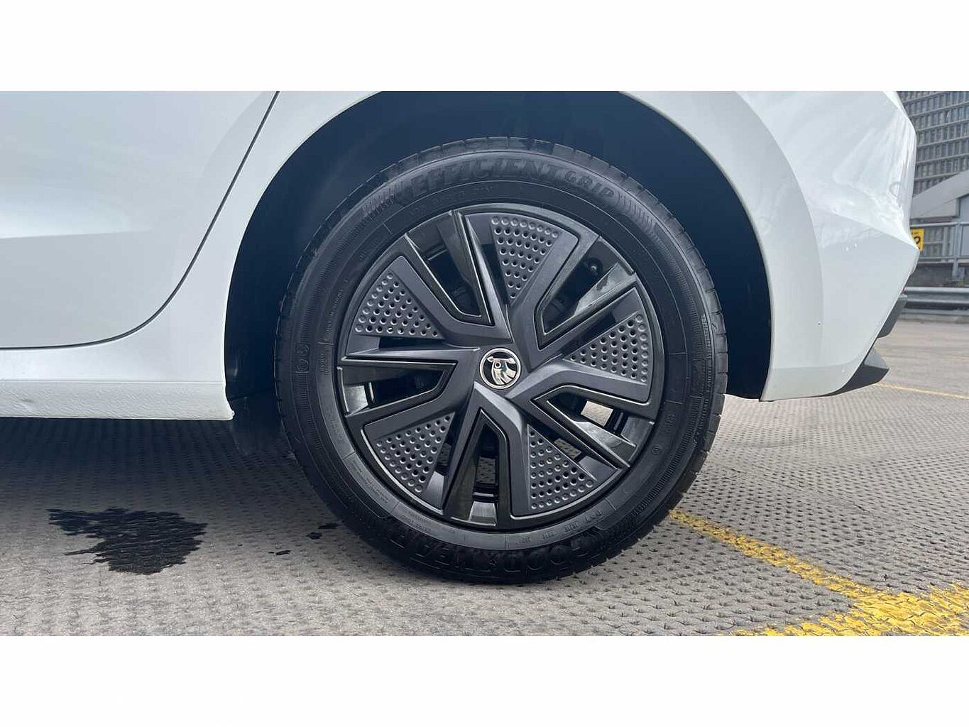SKODA FABIA Hatch Design Edition 1.0 TSI 116 PS DSG