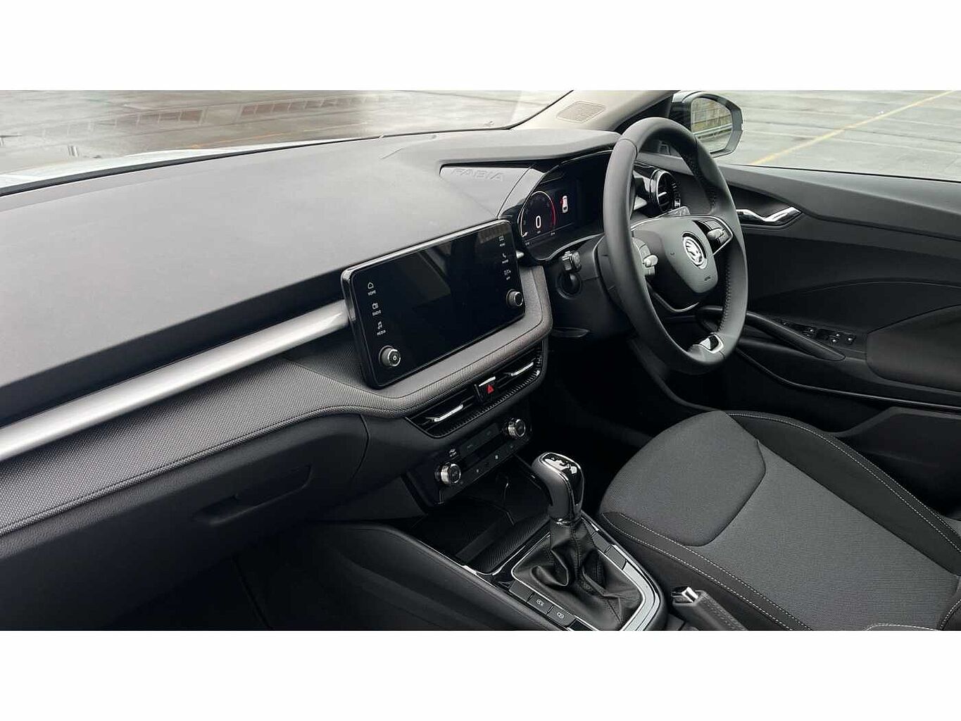 SKODA FABIA Hatch Design Edition 1.0 TSI 116 PS DSG