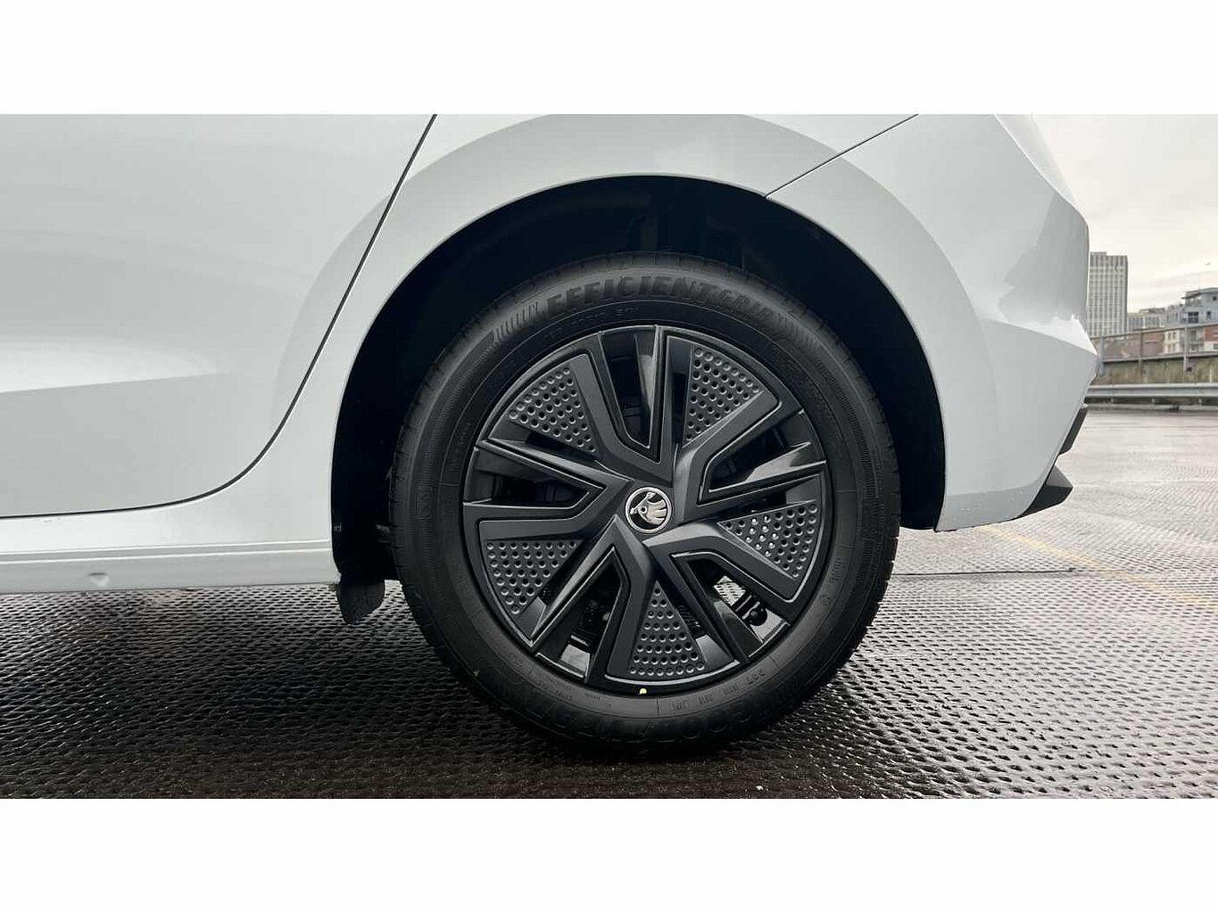 SKODA FABIA Hatch Design Edition 1.0 TSI 116 PS DSG