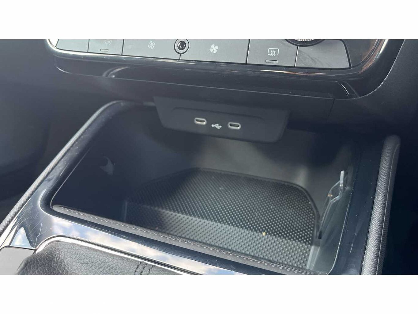 SKODA FABIA Hatch Design Edition 1.0 TSI 116 PS DSG