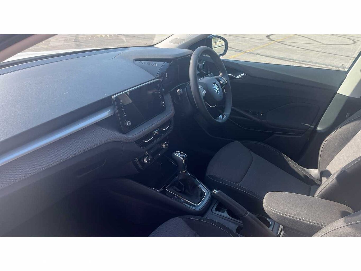 SKODA FABIA Hatch Design Edition 1.0 TSI 116 PS DSG