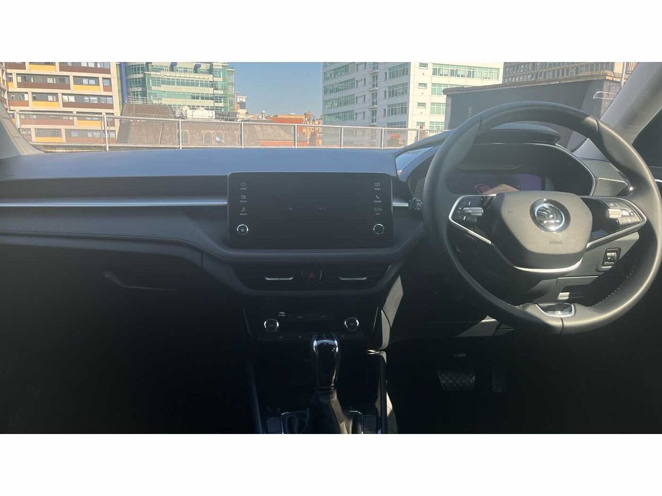 SKODA FABIA Hatch Design Edition 1.0 TSI 116 PS DSG