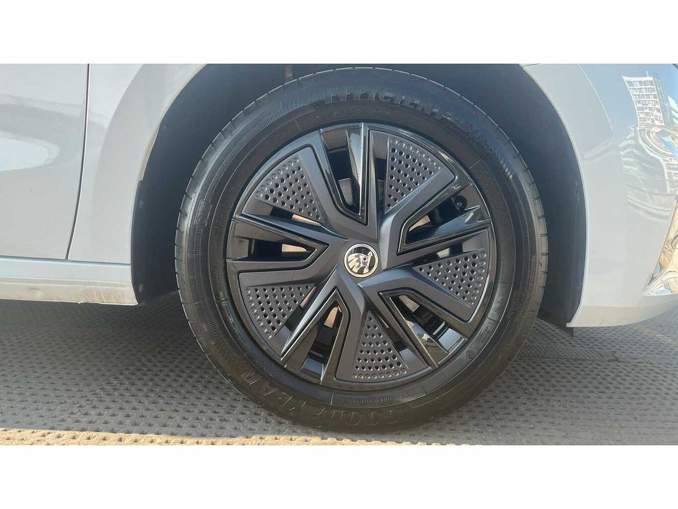 SKODA FABIA Hatch Design Edition 1.0 TSI 116 PS DSG