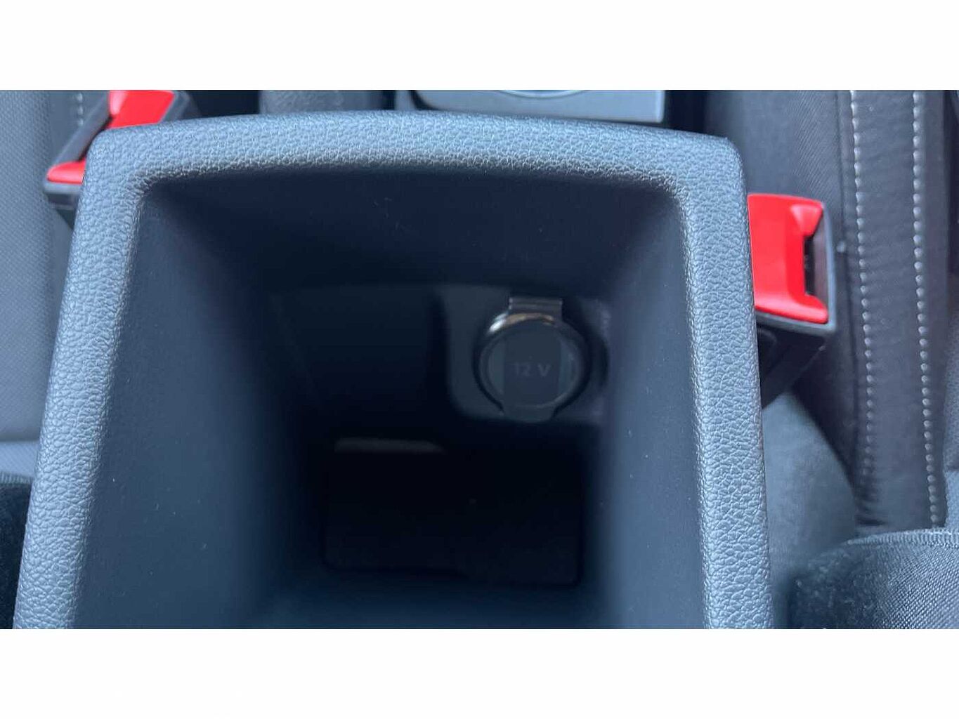SKODA FABIA Hatch Design Edition 1.0 TSI 116 PS DSG