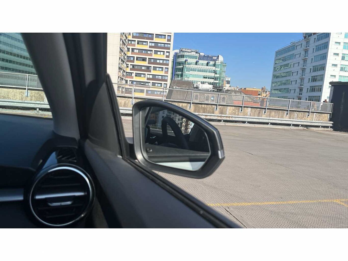 SKODA FABIA Hatch Design Edition 1.0 TSI 116 PS DSG